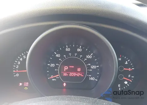 2014 Kia Soul z USA, uszkodzony, nr VIN KNDJN2A27E7063810